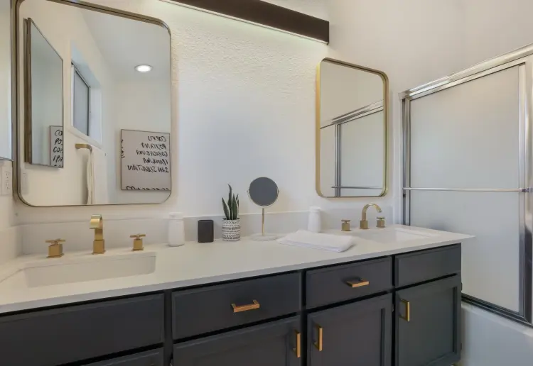 See the mountains from the pool in this adorable San Diego House