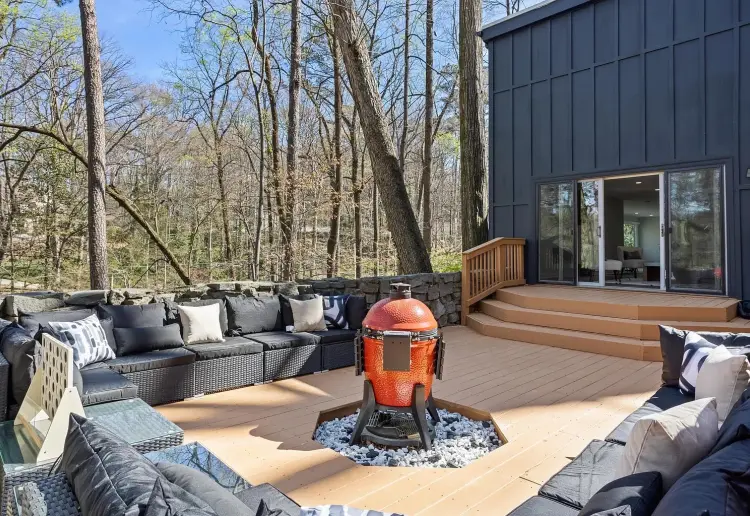 Private and Unique Modern Forest Home