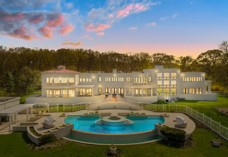 Waterfront Ultra Modern Mega Mansion