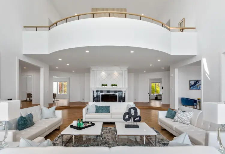 Waterfront Ultra Modern Mega Mansion