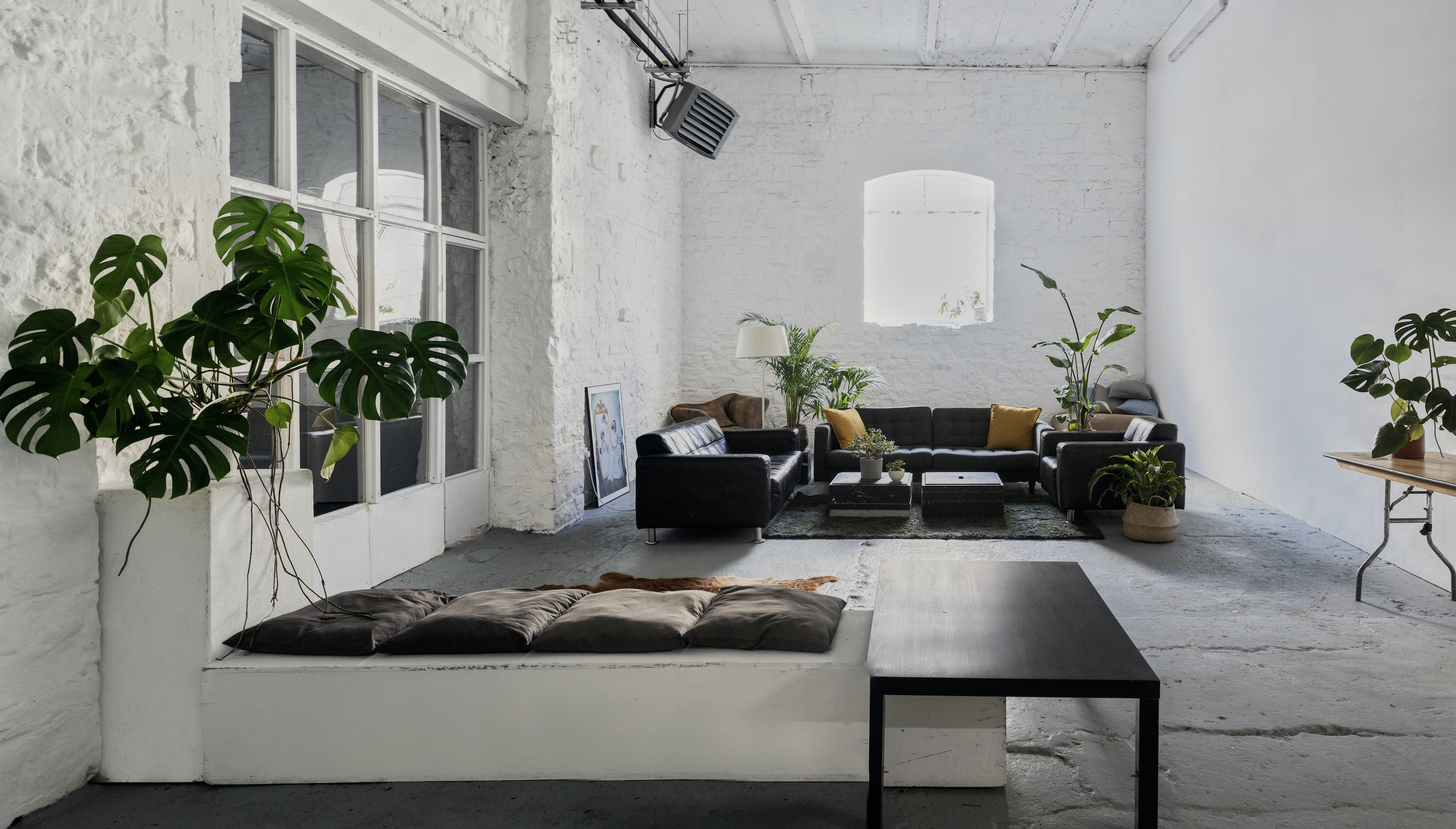 The Lounge
