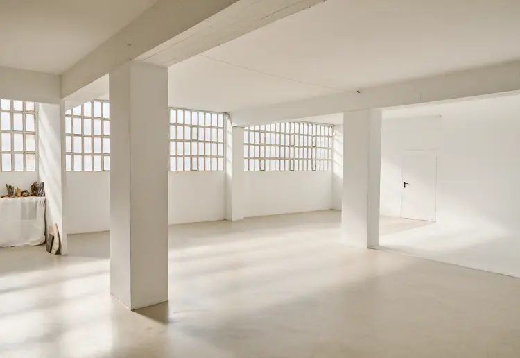 Estudio Industrial Muy Luminoso en Poblenou