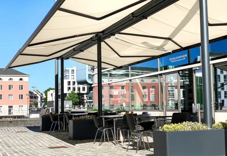 Sessel Hub Rheinauhafen - Location im KRANHAUS Nord