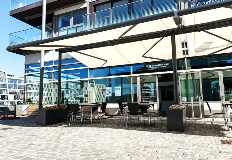 Sessel Hub Rheinauhafen - Location im KRANHAUS Nord