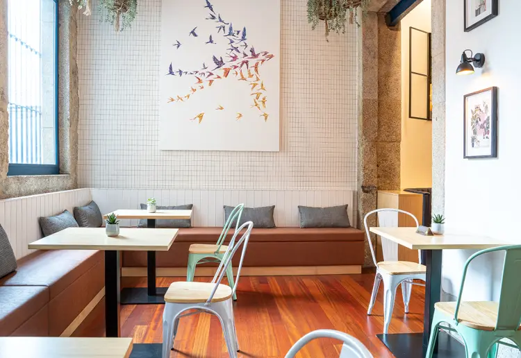 Stylishly decorated architectural gem in the heart of Porto