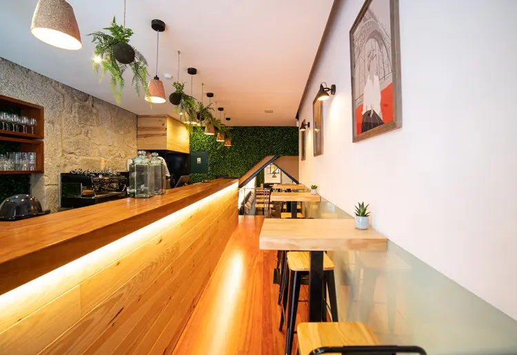 Stylishly decorated architectural gem in the heart of Porto