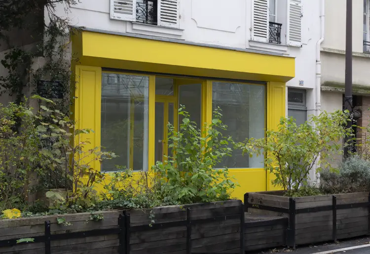 POP-UP ART GALLERY