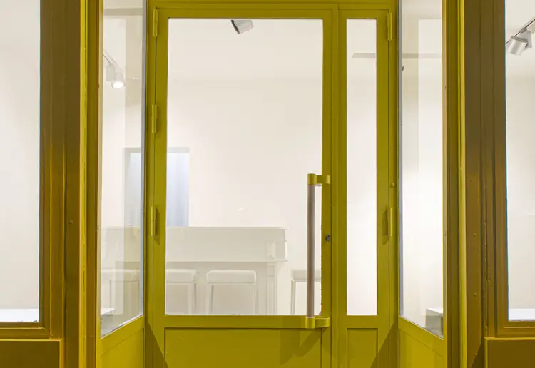 POP-UP ART GALLERY