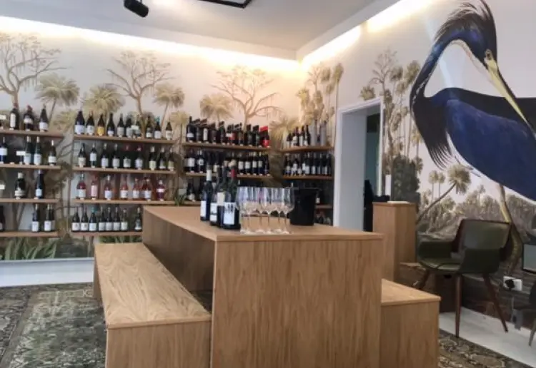Cosy Wine Shop