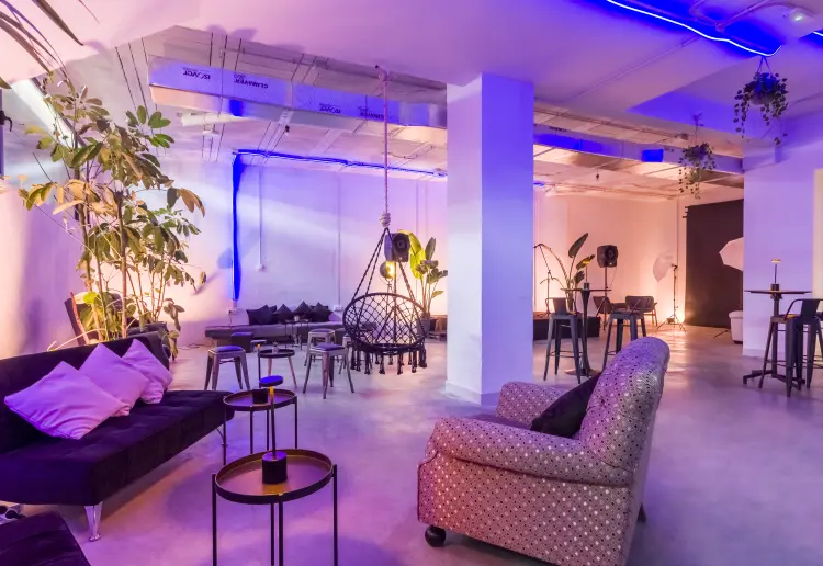 Espacio multiusos, luminoso e industrial