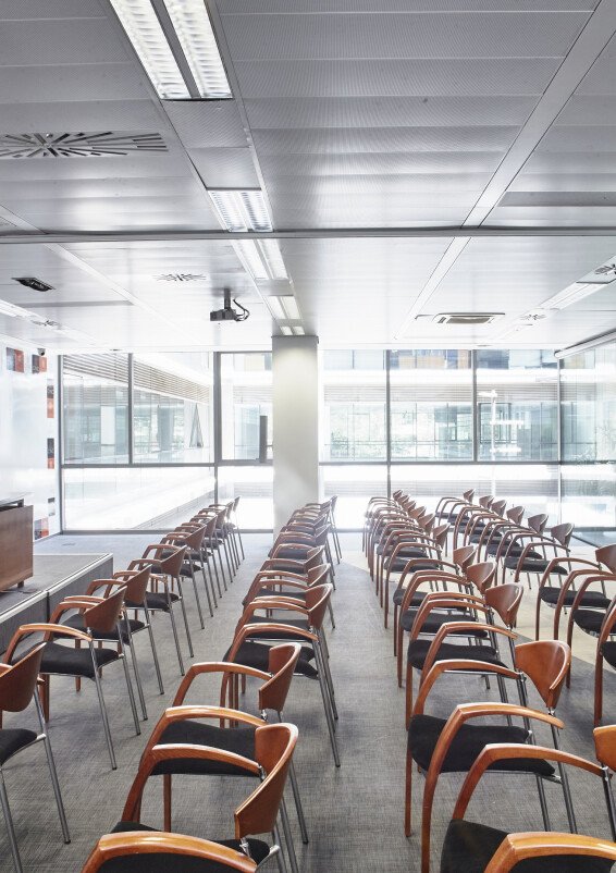 Sala de reuniones y conferencias
