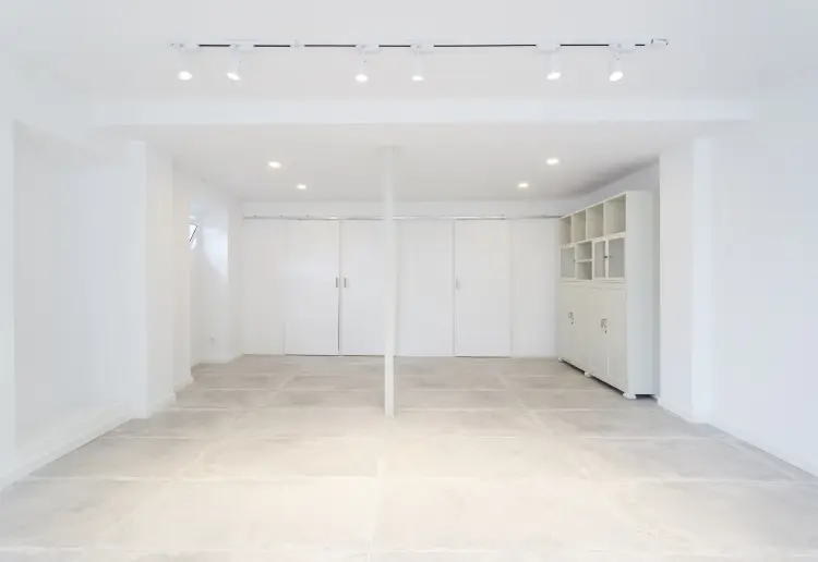 Studio 128