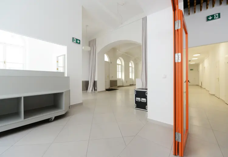 Special event location including built-out cellar for rent in 1030 Vienna