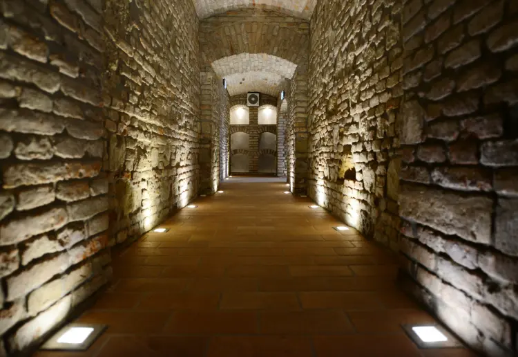 Special event location including built-out cellar for rent in 1030 Vienna