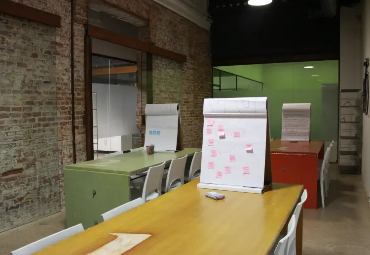 Agile Room