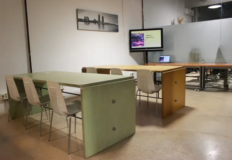 Agile Room