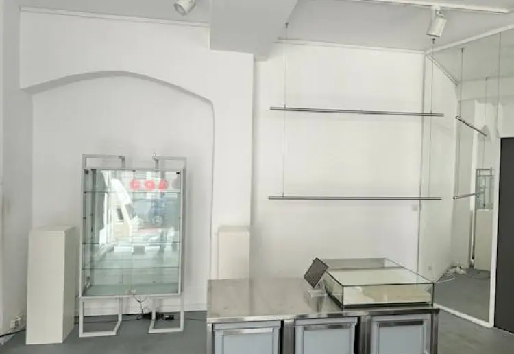 Prime Retail and Gallery Space in Mitte/Berlin, Torstrasse