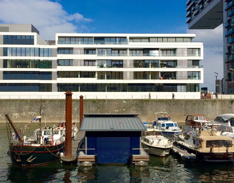 Helle und ruhige Räumlichkeiten mit schönem Ausblick ab 185 € pro Tag!