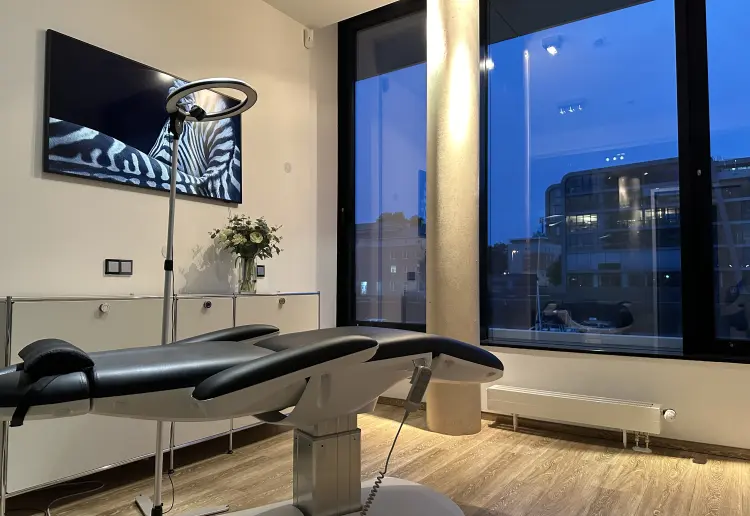 Helle und ruhige Räumlichkeiten mit schönem Ausblick ab 185 € pro Tag!