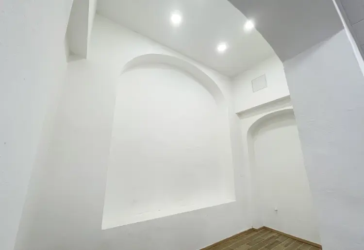 Novi Showroom