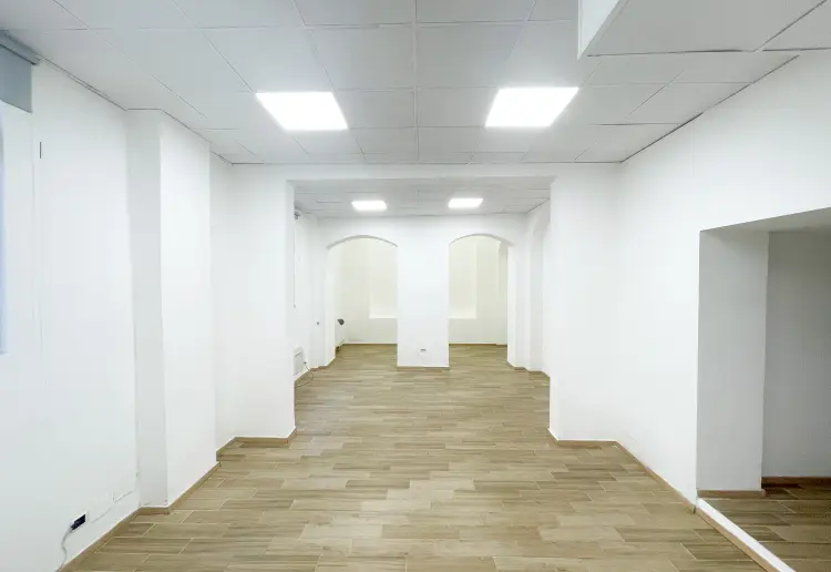 Novi Showroom