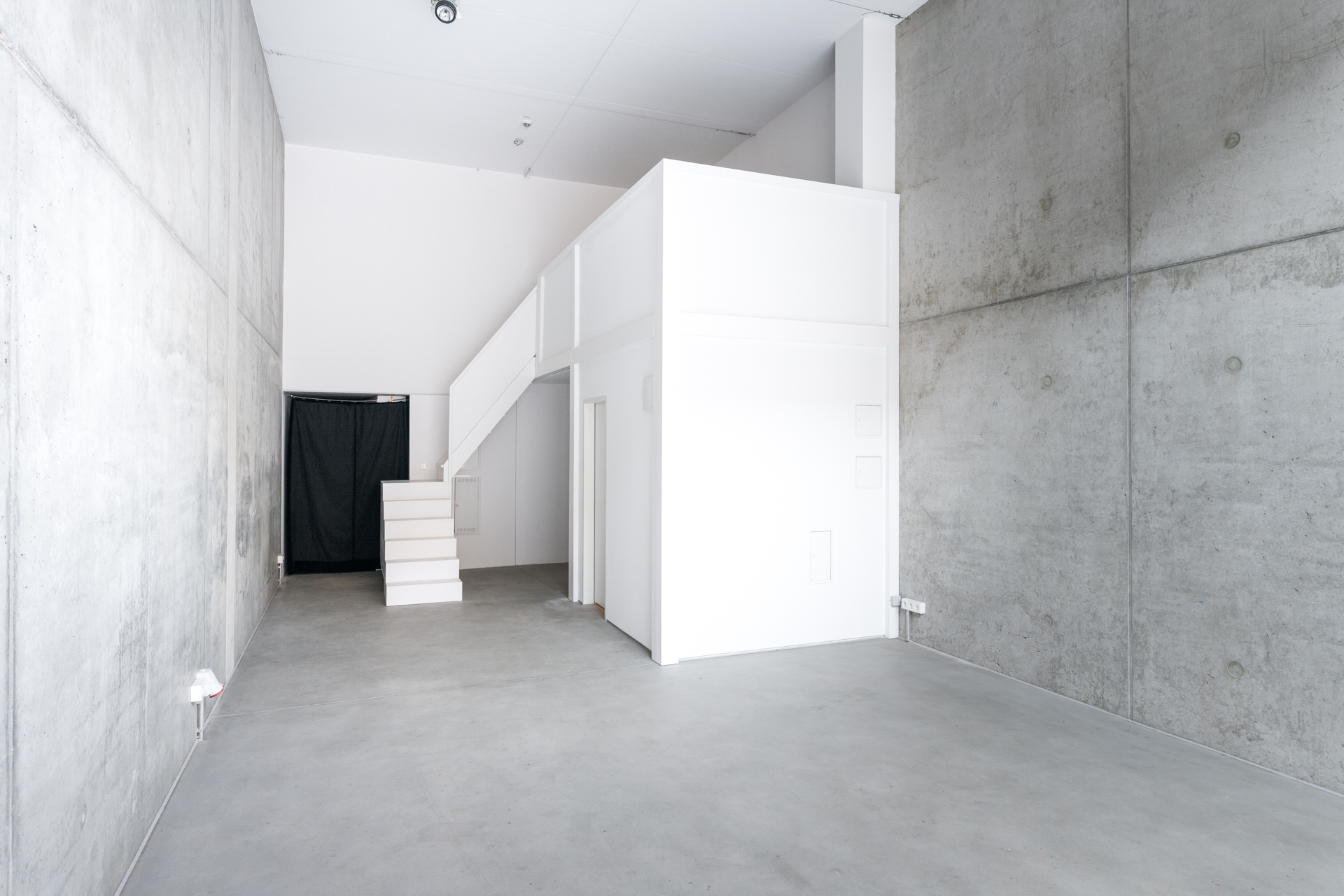 Versatile Architecularly Spectacular Project Space in Berlin-Kreuzberg