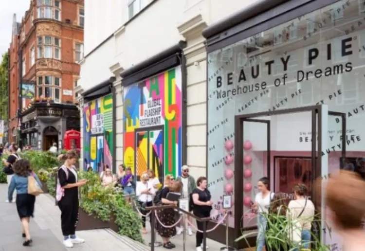 Pop-Up Stores - Covent Garden, Carnaby&Soho and China Town