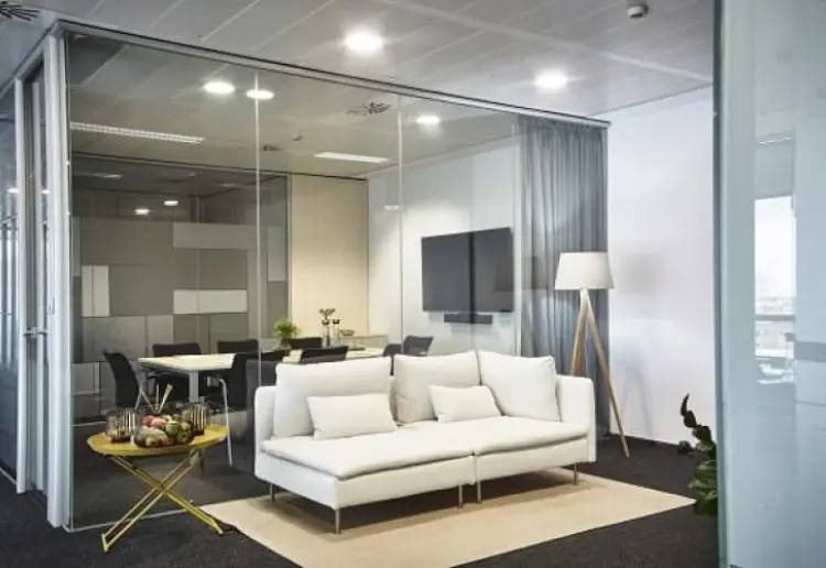 Sala pequeña 4 personas