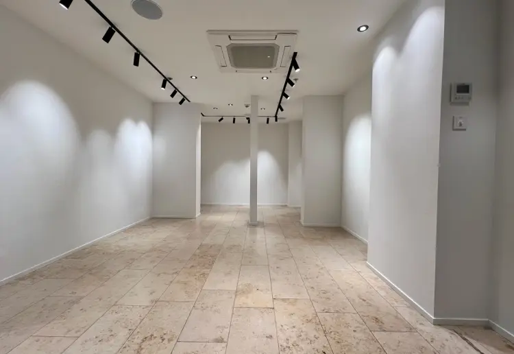 Unique Pop-up Space in one of Amsterdam’s most iconic buildings