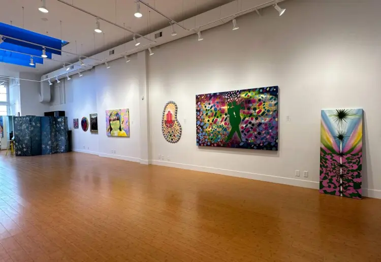 Beautiful Art Gallery – Fine Art & Cultural Hub in Santa Monica