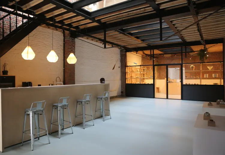 Bright, industrial-style gallery in Brussels