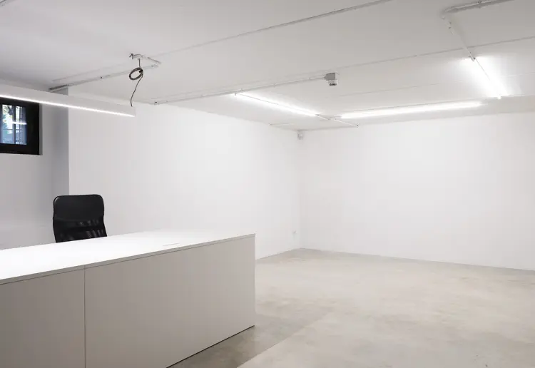 withe cube style exhibition space