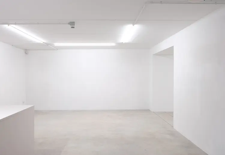 withe cube style exhibition space