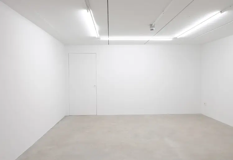 withe cube style exhibition space