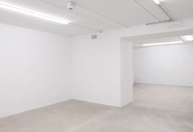 withe cube style exhibition space