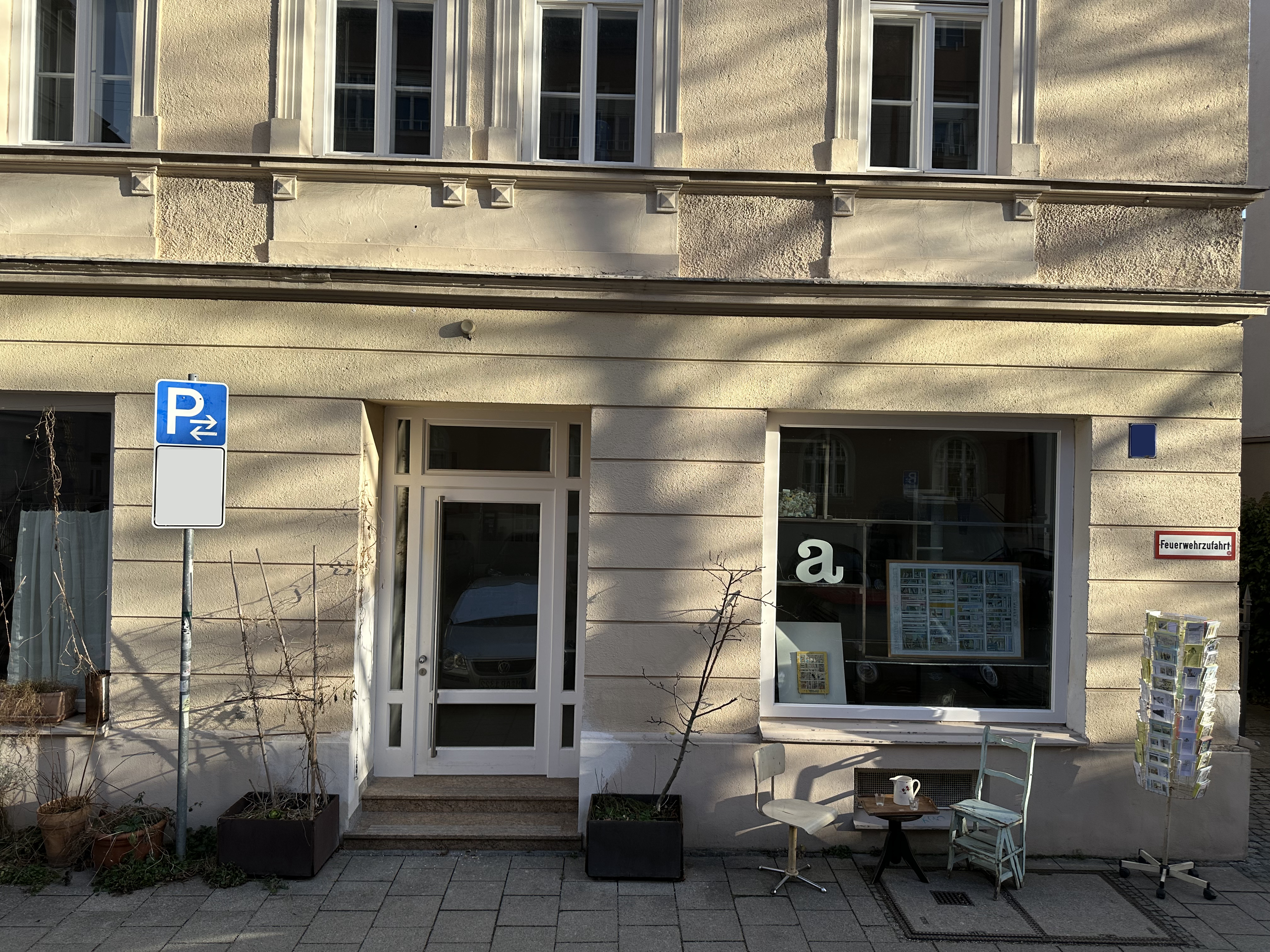 "Kubikblau" - charmanter Ladenraum im Herzen von Schwabing