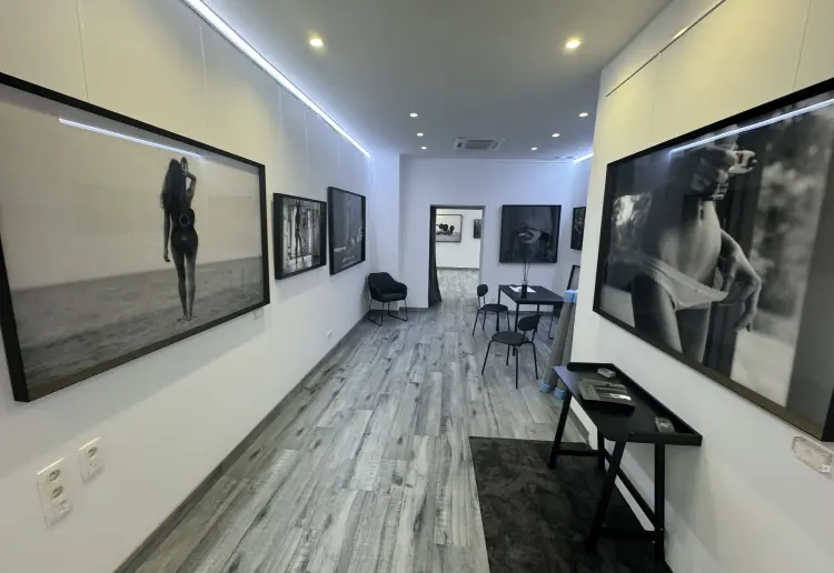 Donnez vie à vos projets dans un rez-de-chaussée commercial unique au cœur des marolles !