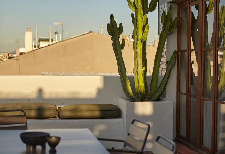 Penthouse with terrace in the center of Barcelona