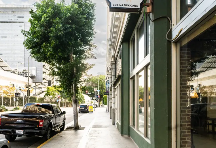 Sophisticated 2nd Generation Restaurant Space in Heart of Downtown LA
