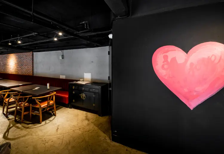 Sophisticated 2nd Generation Restaurant Space in Heart of Downtown LA