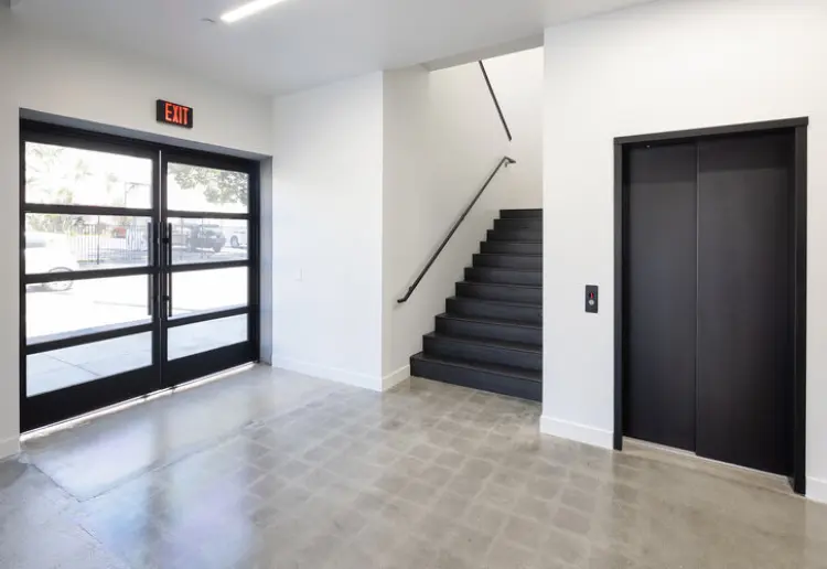 Large Creative Office Space in the heart of Hollywood