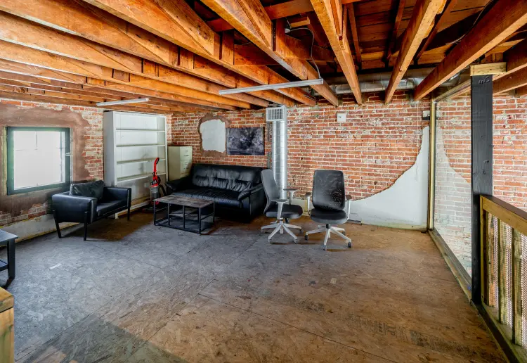 Stunning Retail Space on Iconic Sunset Boulevard