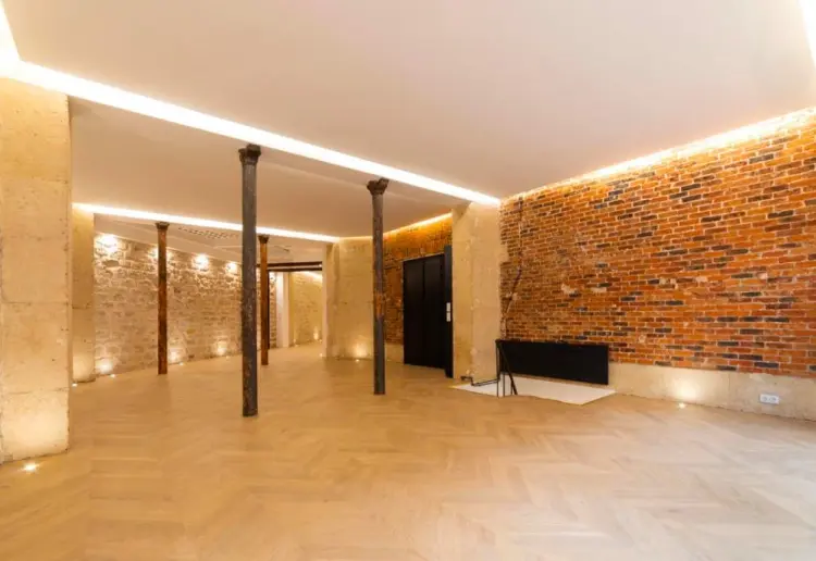 Chic Event Space In Marais
