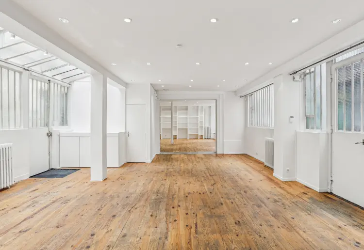 Gallery Showroom Carreau du Temple