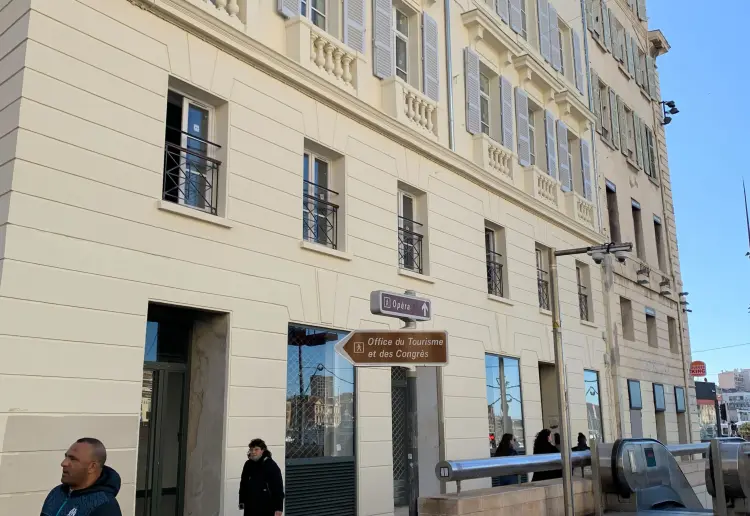 Nouvel espace à Marseille de 200m², modulable en deux cellules avec stockage