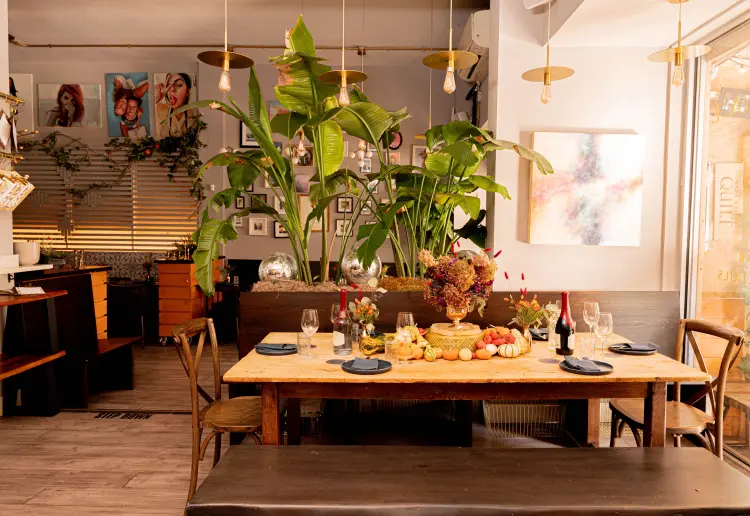 Coffee Shop / Cocktail Cafe UES