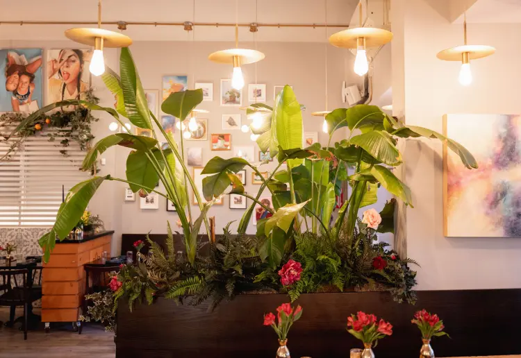Coffee Shop / Cocktail Cafe UES
