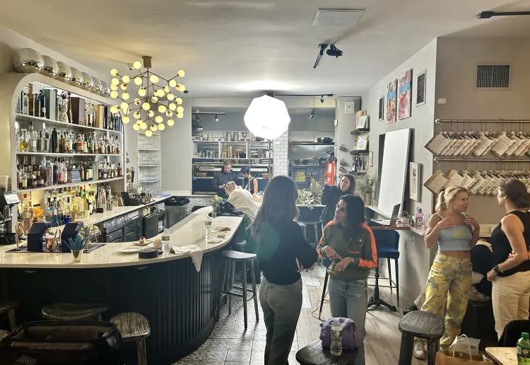 Coffee Shop / Cocktail Cafe UES