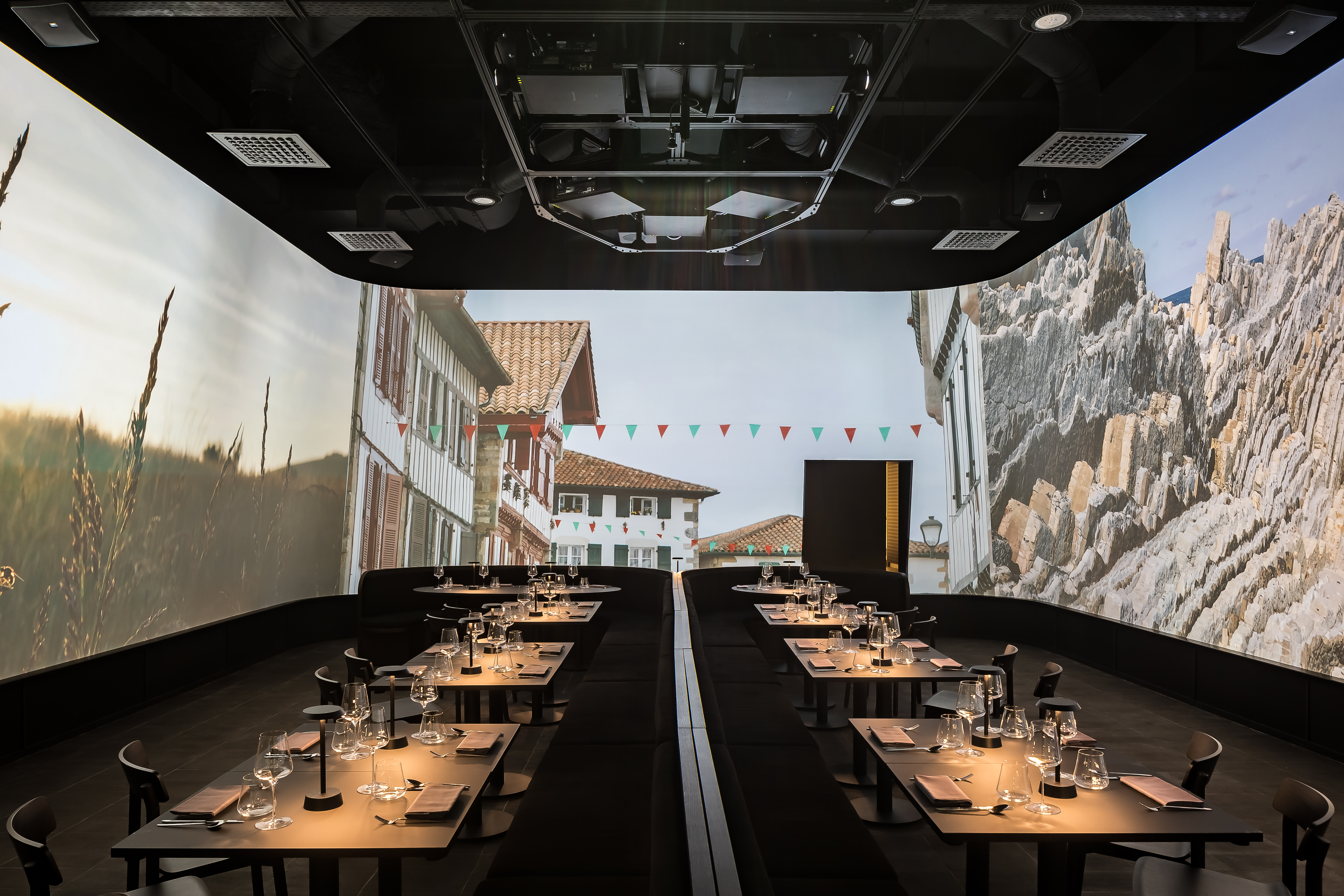 Atica - Immersive restaurant in central Paris