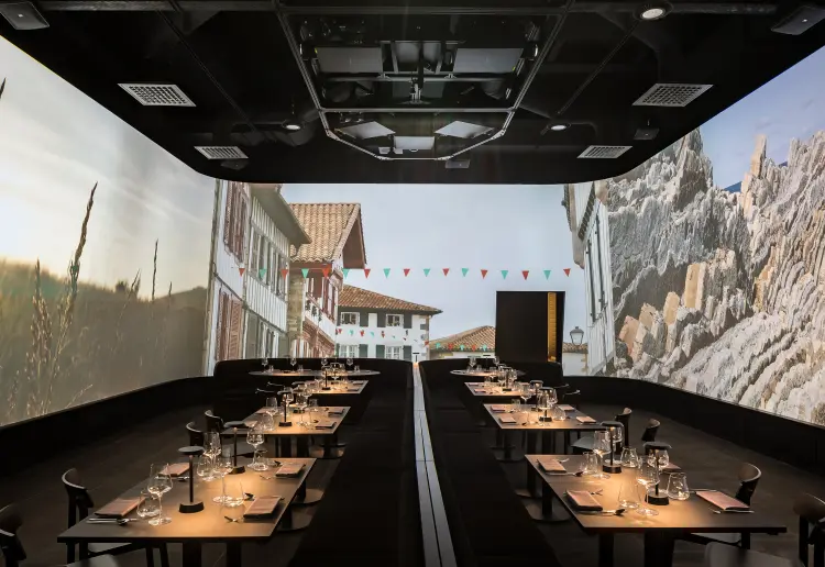 Atica - Immersive restaurant in central Paris